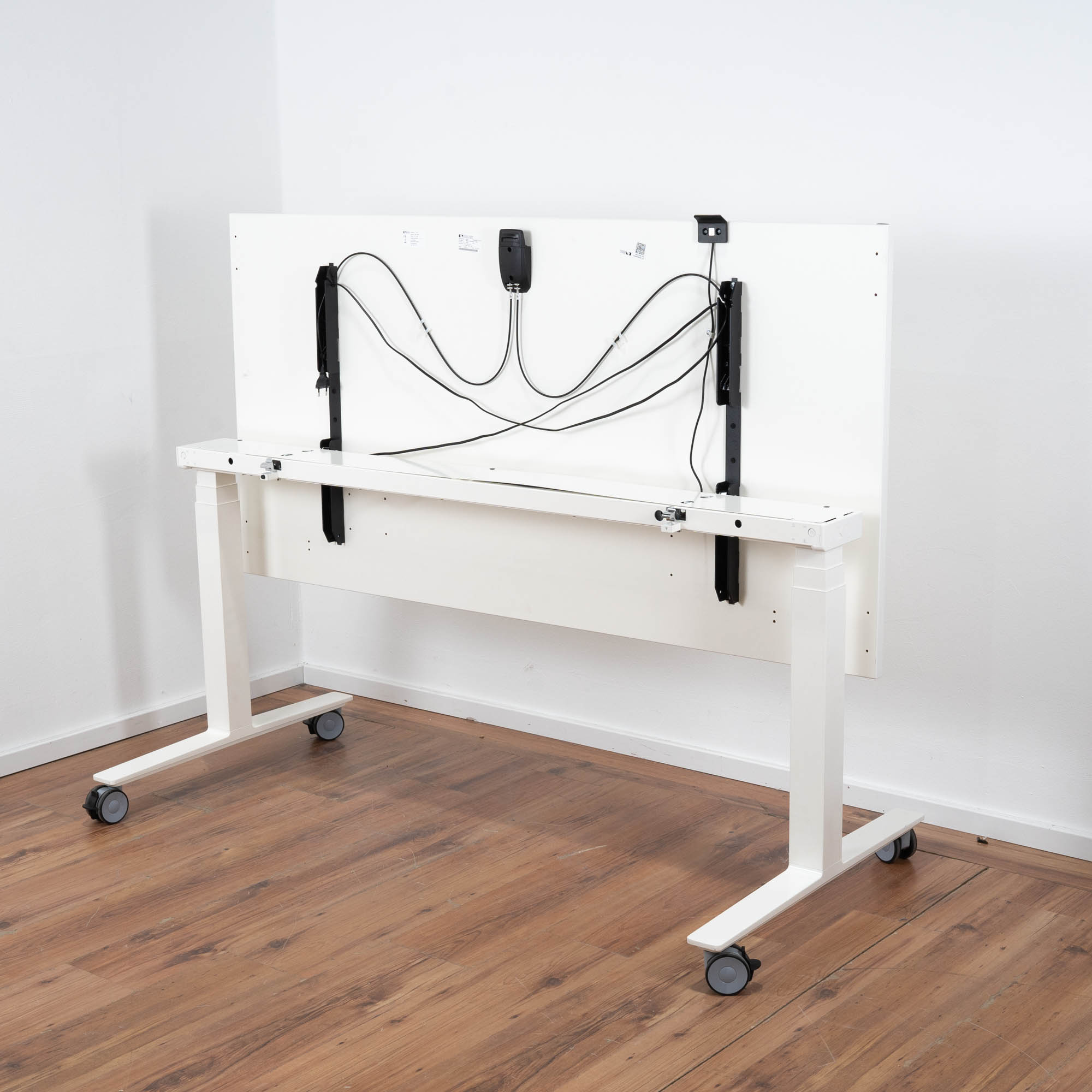 König & Neurath E-Schreibtisch weiß - Klappbar - 160 x 80 cm - auf Rollen - elektr. höhenverstellbar