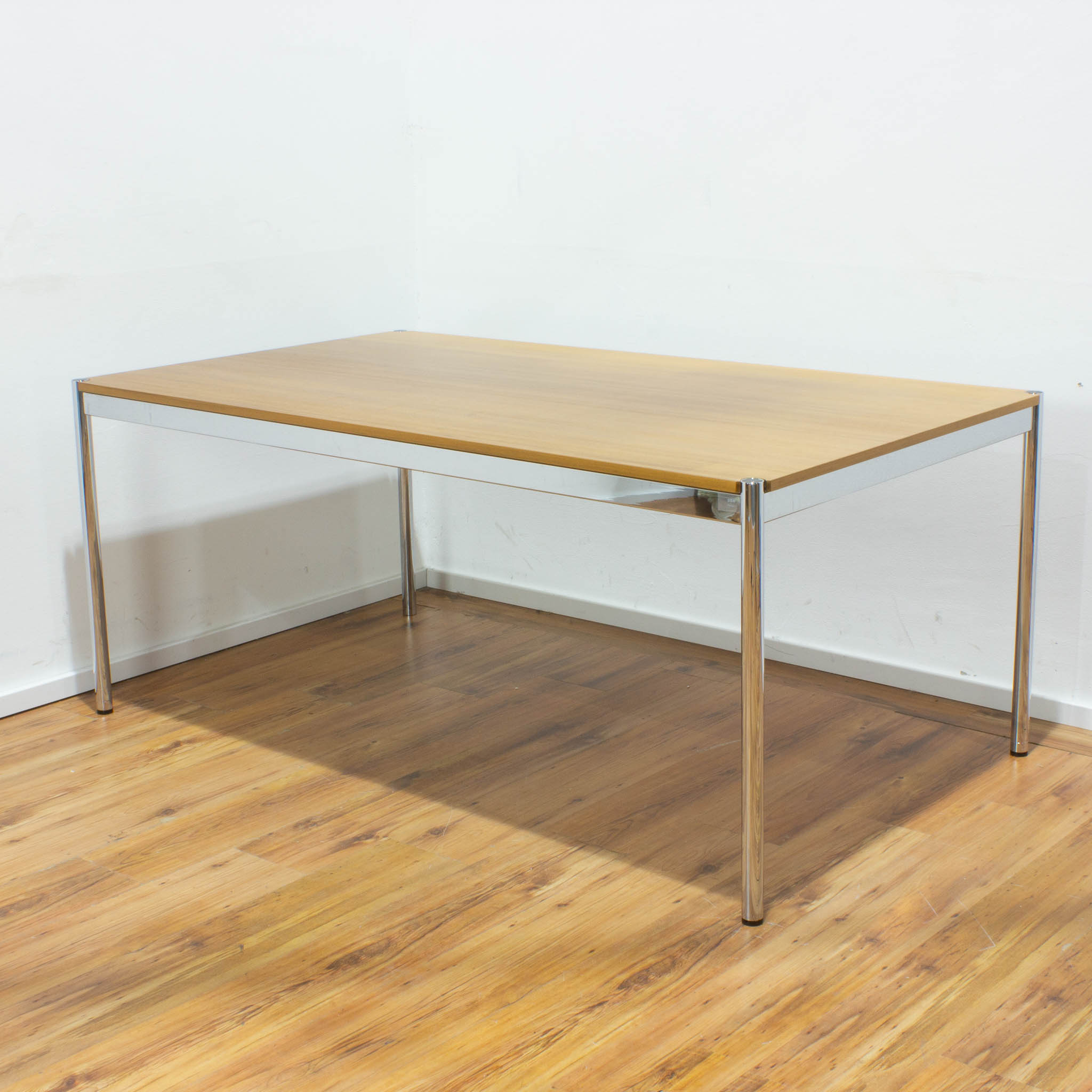 USM Haller Schreibtisch - Tischplatte buche - gebraucht - 175 x 100 cm